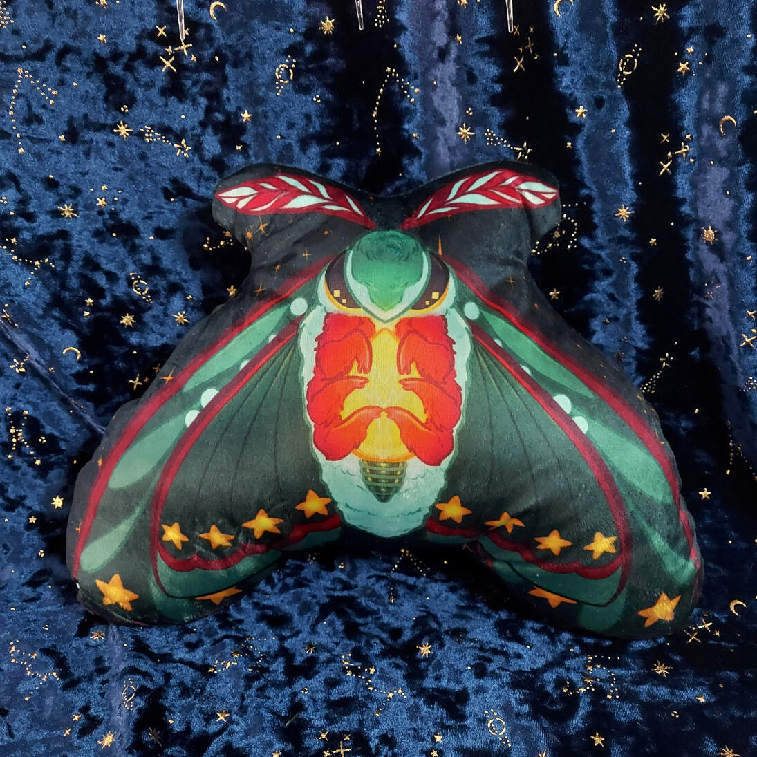 ✶ YULE MOTH (FRONT) ✶