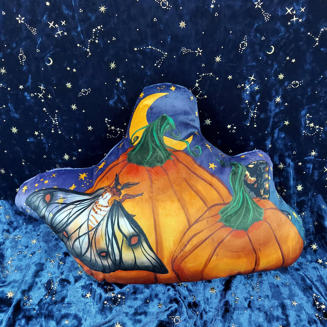 ✶ HALLOWEEN PUMPKIN MOTHS (GHOSTLY) ✶